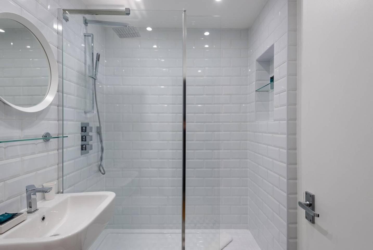 Guestready - 1Br Flat Ideally Located In Zone 2 Fits 3 Daire Londra Dış mekan fotoğraf
