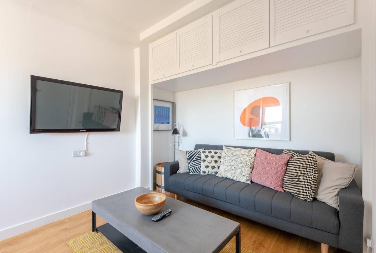 Guestready - 1Br Flat Ideally Located In Zone 2 Fits 3 Daire Londra Dış mekan fotoğraf